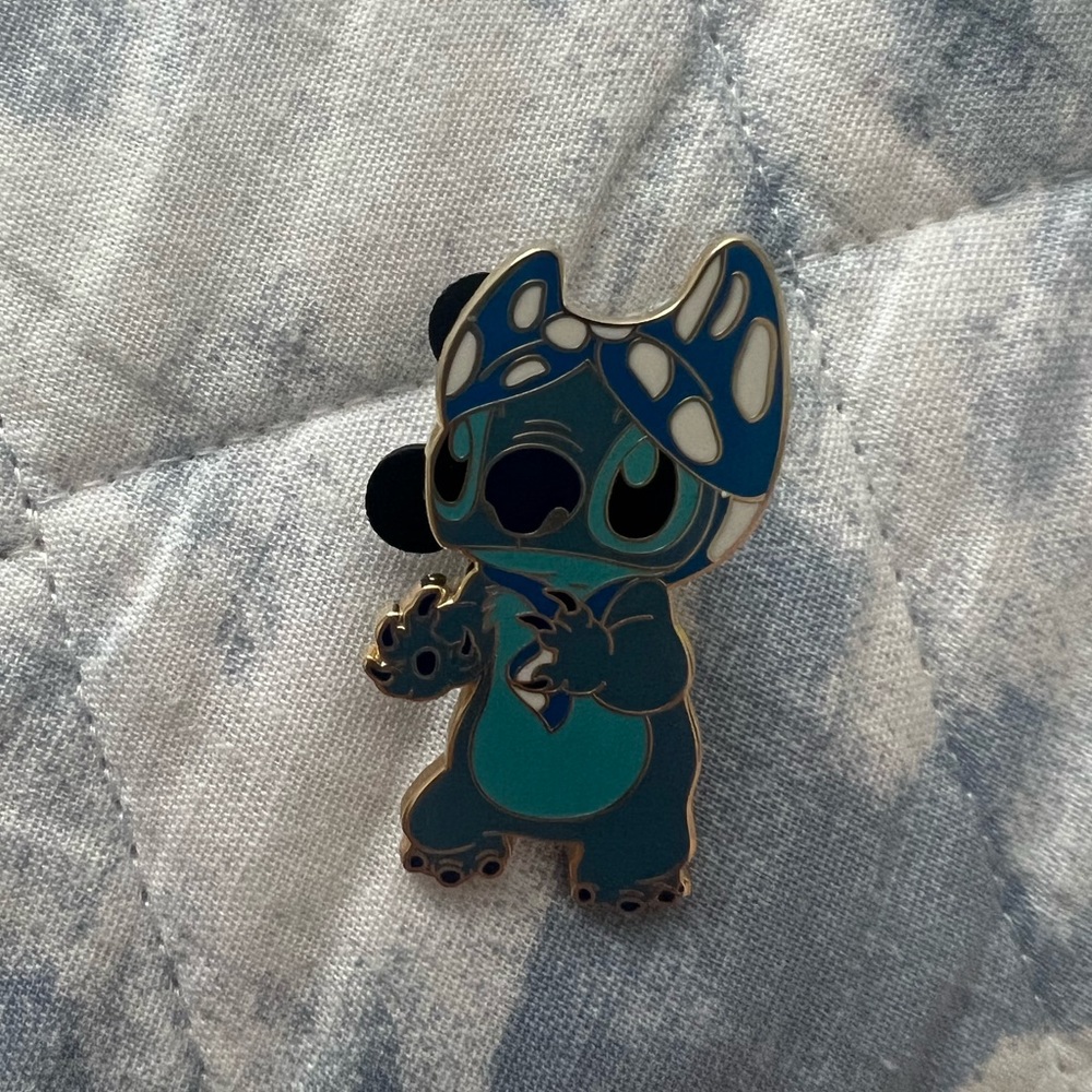 Stitch Pin